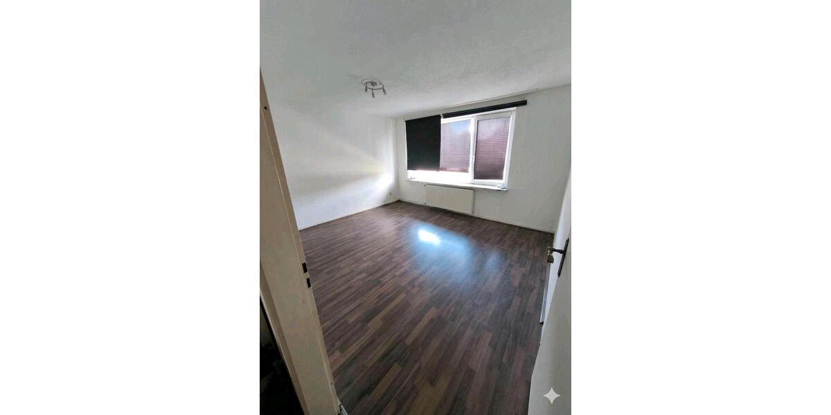 Einfamilienhaus Neu Wulmstorf - 7 Zimmer, 200 m&sup2;, 495.000&euro; | Angebot:26578237