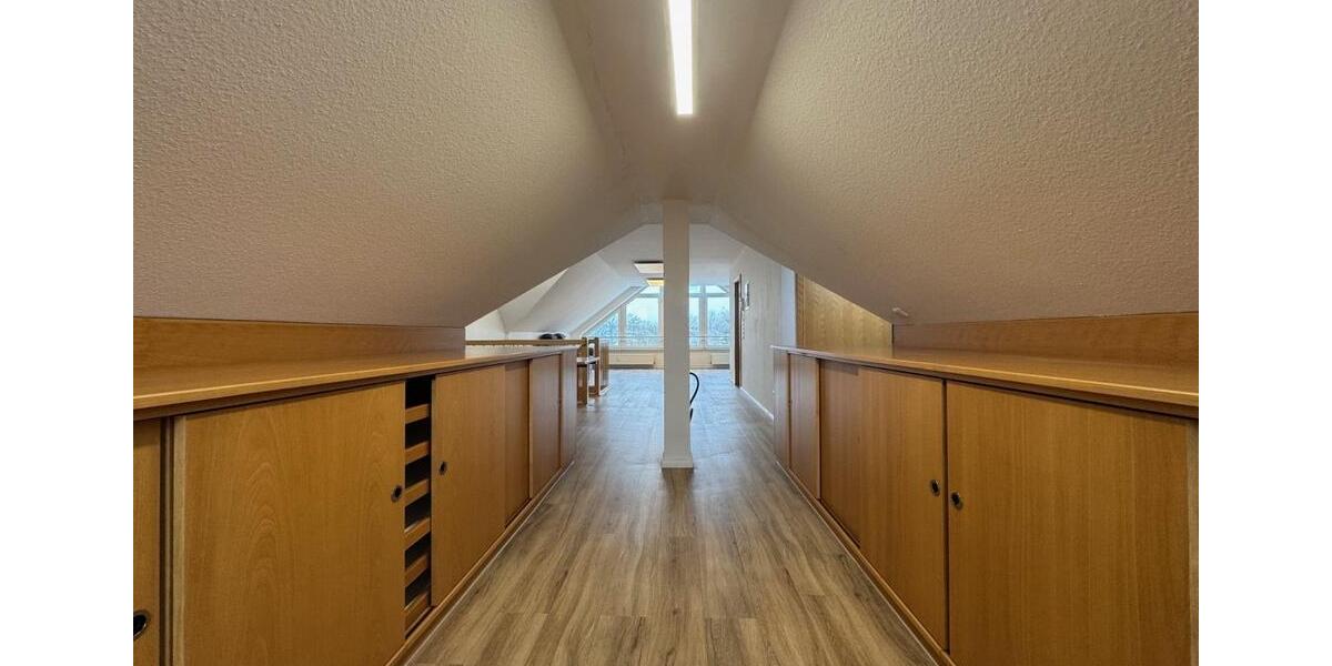 Maisonettenwohnung Norderstedt Garstedt - 3 Zimmer, 113 m&sup2;, 1.450&euro; | Angebot:26249733