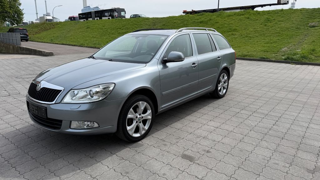 Skoda Octavia 171.783 km 6.500 &euro; Hamburg 20539