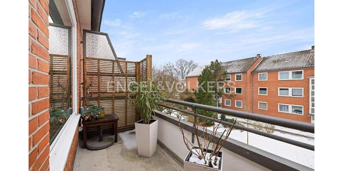 Etagenwohnung Norderstedt Garstedt - 4 Zimmer, 106 m&sup2;, 330.000&euro; | Angebot:25701927
