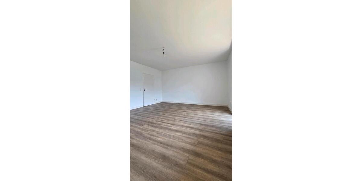 Hochparterre Hamburg Wandsbek - 2 Zimmer, 68 m&sup2;, 330.000&euro; | Angebot:27220360