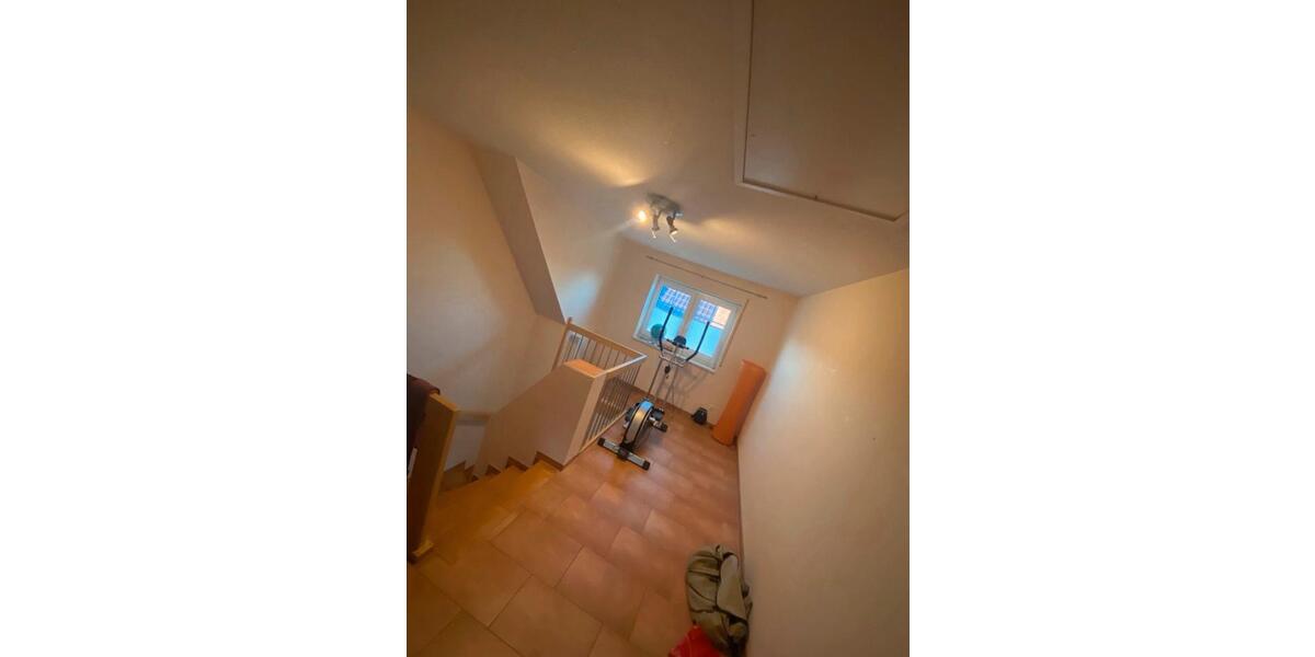 Einfamilienhaus Buxtehude - 7 Zimmer, 180 m&sup2;, 720.000&euro; | Angebot:27130746