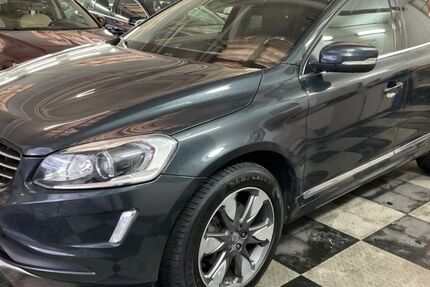 Volvo XC60 149.520 km 17.850 &euro; Hamburg 22087