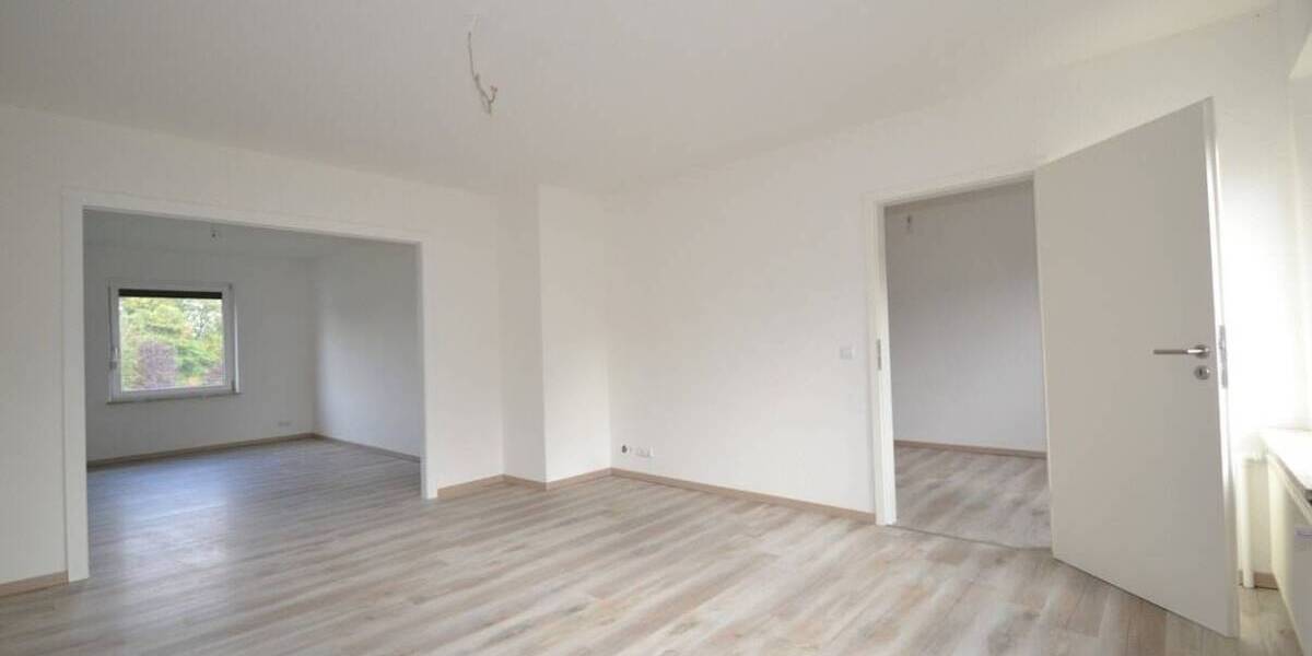 Etagenwohnung Beckdorf - 4 Zimmer, 98 m&sup2;, 750&euro; | Angebot:26053120