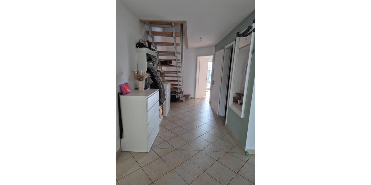 Anfragen-Stopp:Zentrale und helle 4,5 Zimmer-Wohnung zu vermieten 4.5 zimmer