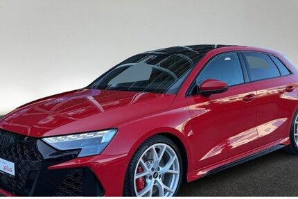 Audi RS3 3.950 km 64.980 &euro; Hamburg 22419