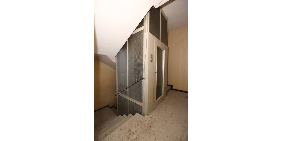 Hotel Rohbau am Bahnhof Hamburg-Harburg, gegenüber Phoenix-Center zimmer