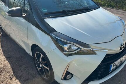 Toyota Yaris 30.500 km 14.399 &euro; Hamburg 20257