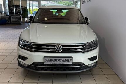 VW Tiguan 125.000 km 20.990 € Wedel 22880