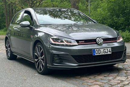 VW Golf 92.000 km 22.449 &euro; Oetjendorf 22961