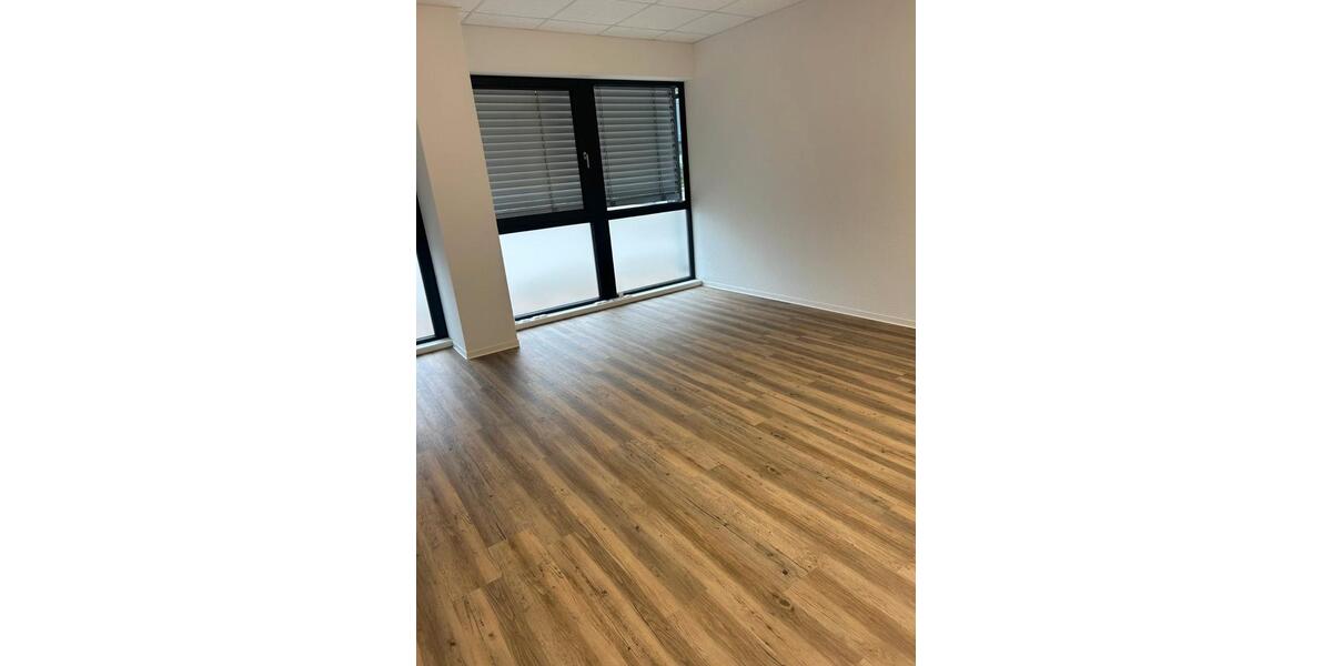Gewerbeobjekt Henstedt-Ulzburg Ulzburg - 450&euro; | Angebot:26083985