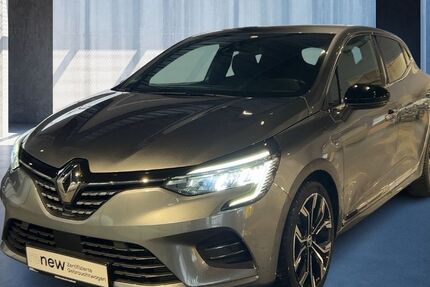 Renault Clio 7.715 km 18.750 &euro; Hamburg 22529