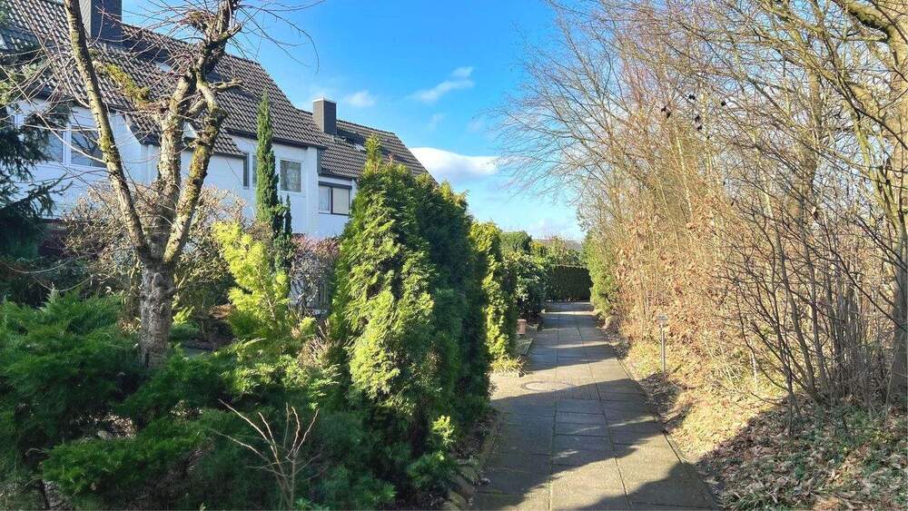 Reihenmittelhaus Glinde - 5 Zimmer, 98 m&sup2;, 385.000&euro; | Angebot:25371844