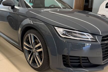 Audi TT 100.000 km 19.900 &euro; Hamburg 22143