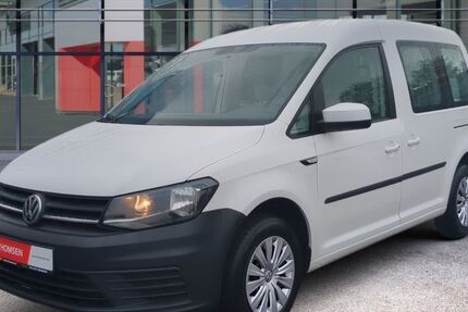 VW Caddy 90.724 km 16.985 &euro; Halstenbek 25469