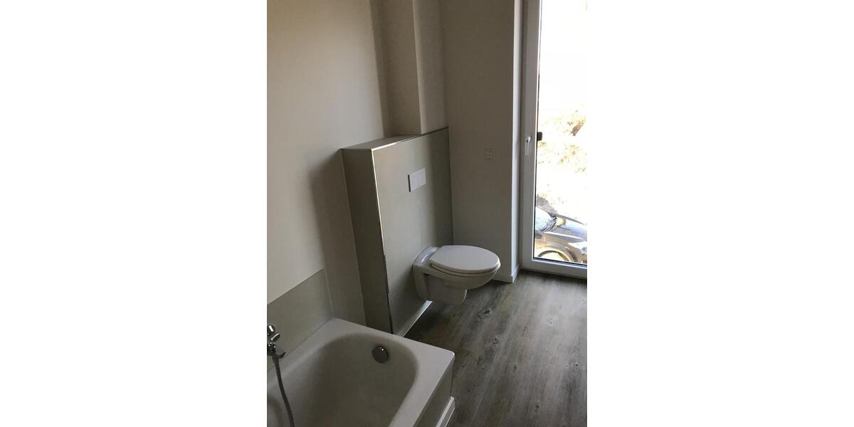 Doppelhaushälfte Uetersen - 4 Zimmer, 133 m&sup2;, 2.400&euro; | Angebot:26312323