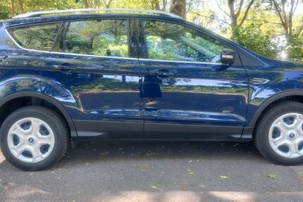 Ford Kuga 113.046 km 12.500 &euro; Hamburg 20255