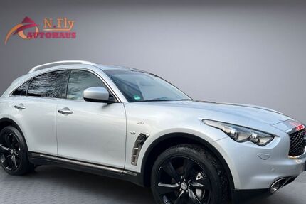 INFINITI QX70 115.620 km 20.950 &euro; Hamburg - 1 Min. vom Hamburg Airport 22415