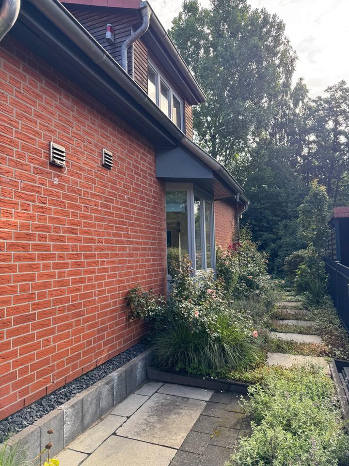 Möbliertes Einfamilienhaus, Norderstedt, befristet (6–12 Monate)