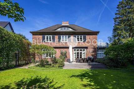 Haus zum Kaufen in Hamburg 3.550.000 € 321 m²