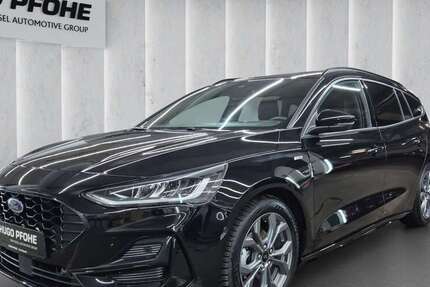 Ford Focus 15.244 km 26.740 € Hamburg 22047