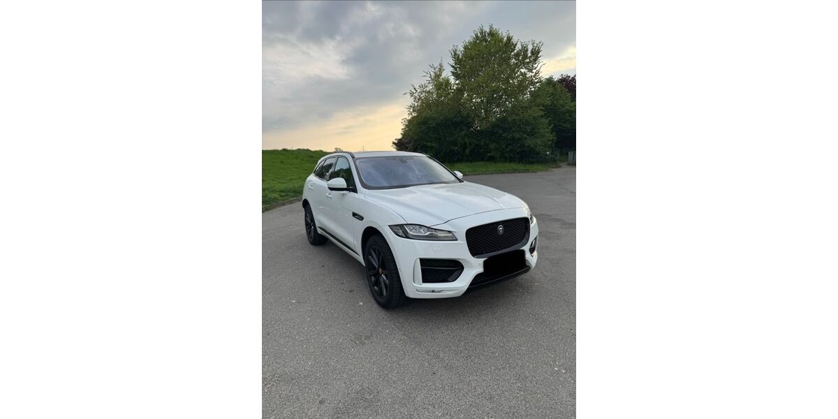 Jaguar F-Pace 110.500 km 24.500 &euro; Hamburg 21107