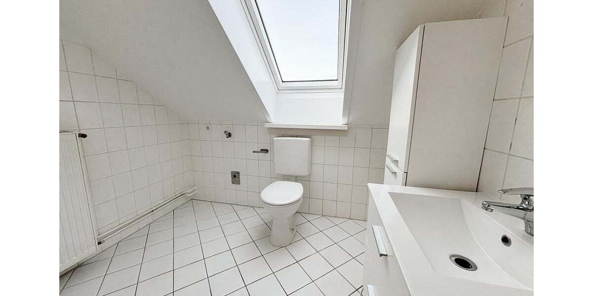 Etagenwohnung Reinbek - 5 Zimmer, 120 m&sup2;, 1.494&euro; | Angebot:25414989