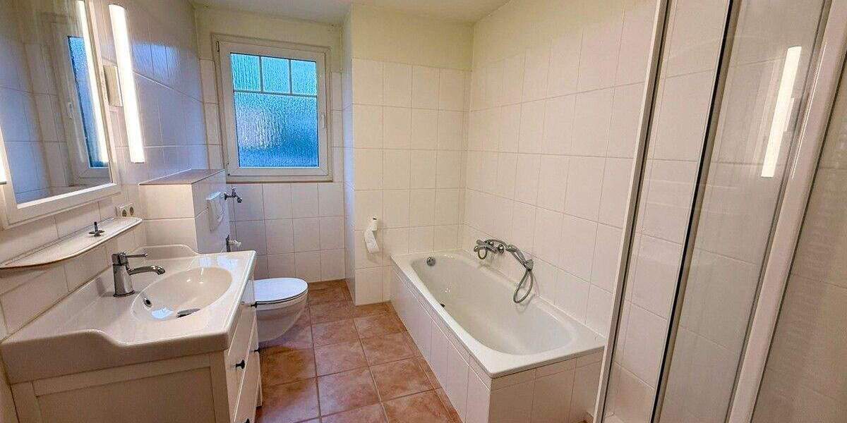 Reihenmittelhaus Buchholz - 4 Zimmer, 125 m&sup2;, 385.000&euro; | Angebot:25695710