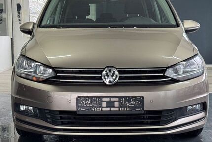 VW Touran 149.000 km 17.290 &euro; Hamburg 22457