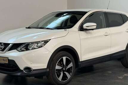 Nissan Qashqai 102.426 km 11.999 &euro; Tornesch 25436
