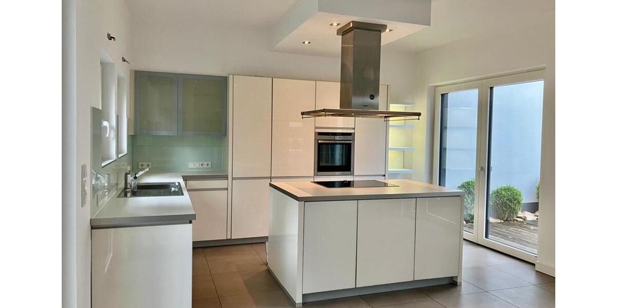 Einfamilienhaus Buchholz in der Nordheide - 5 Zimmer, 249 m&sup2;, 2.610&euro; | Angebot:25057679