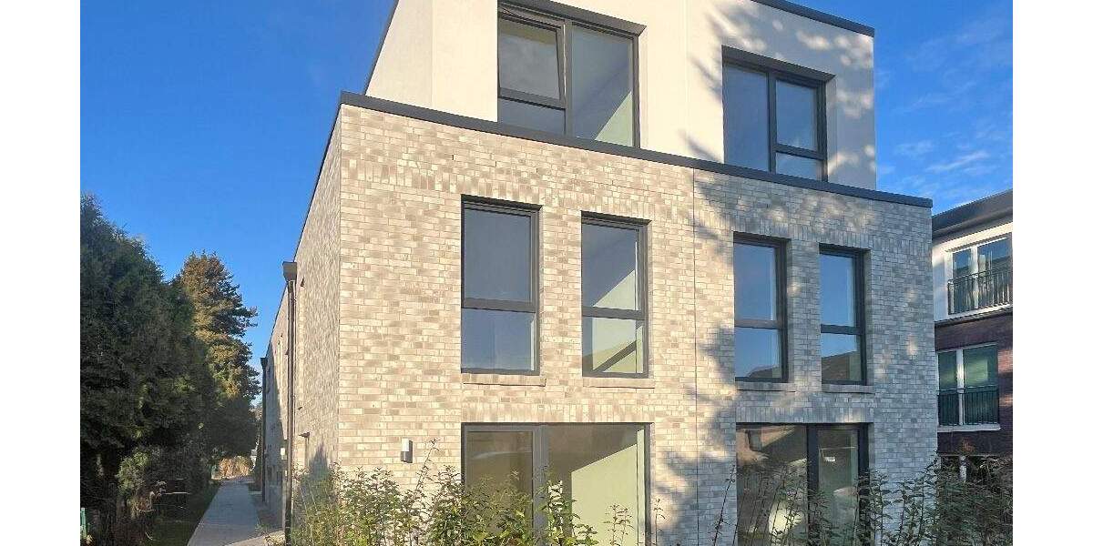 Neubau: Stadthaus in begehrter Lage von Meiendorf! 4 zimmer