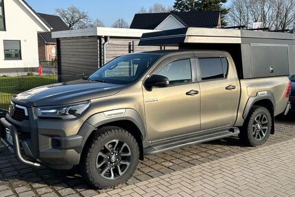 Toyota Hilux 66.000 km 59.900 &euro; Wakendorf II 24558