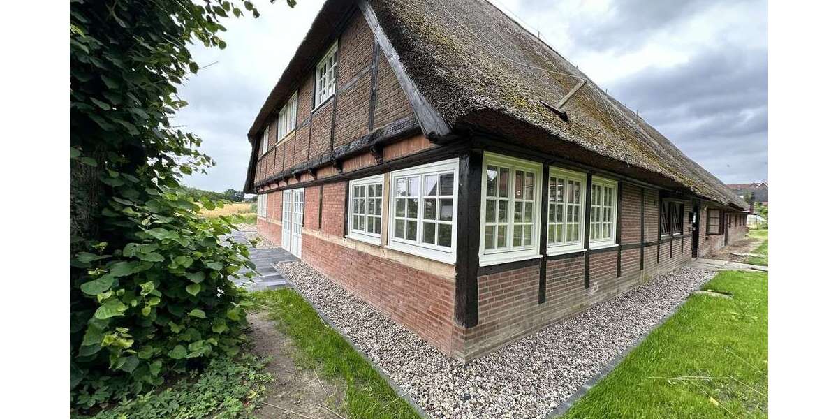 Etagenwohnung Hamburg Altengamme - 4.5 Zimmer, 132 m&sup2;, 2.390&euro; | Angebot:26732335