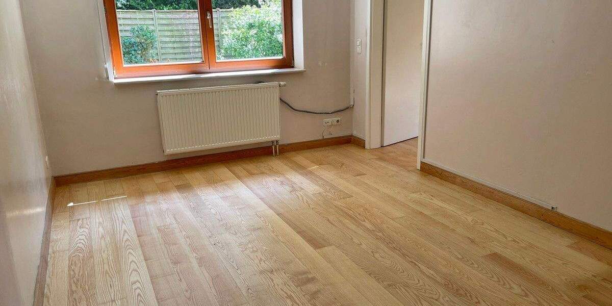 Mehrfamilienhaus, Wohnhaus Hamburg Poppenbüttel - 7 Zimmer, 699.000&euro; | Angebot:23971237