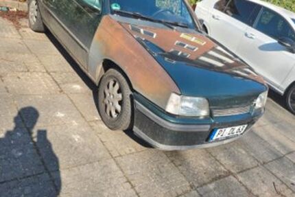 Opel Kadett 202.000 km 1.200 &euro; Pinneberg 25421