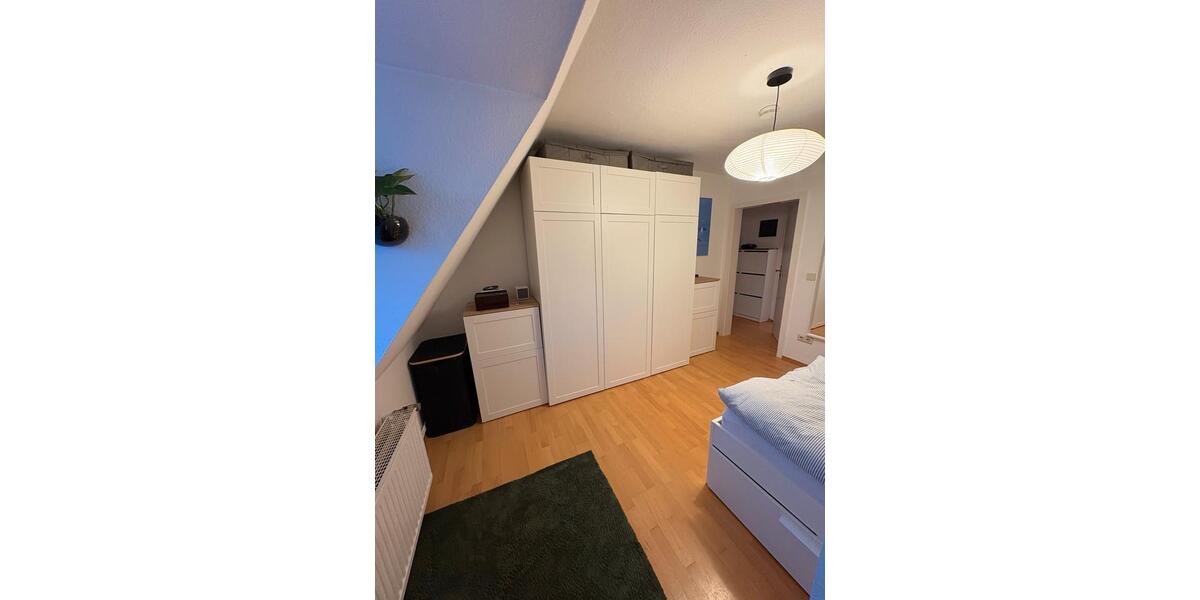Dachgeschoßwohnung Hamburg Bahrenfeld - 3 Zimmer, 60 m&sup2;, 1.500&euro; | Angebot:25075979