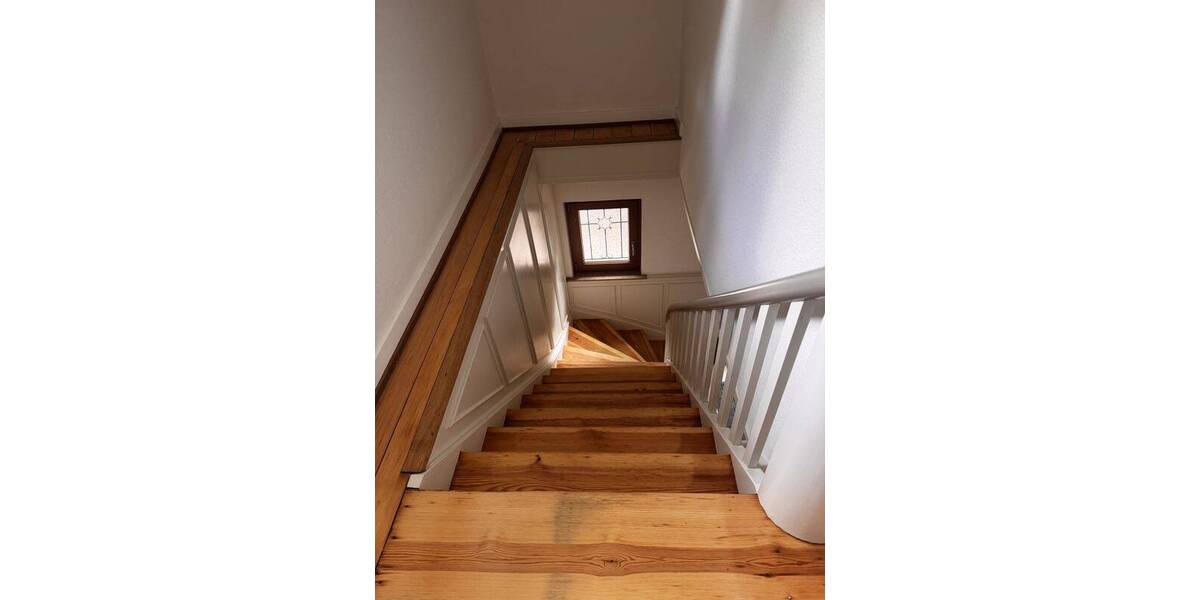 Einfamilienhaus Pinneberg - 7 Zimmer, 140 m&sup2;, 2.170&euro; | Angebot:26908840