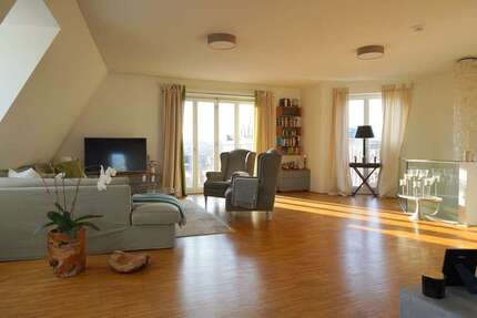 Wohnung Hamburg Altstadt - 5 Zimmer, 210 m&sup2;, 2.352.000&euro; | Angebot:26287481