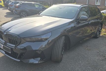 BMW 550 9.981 km 77.500 &euro; Hamburg 22149