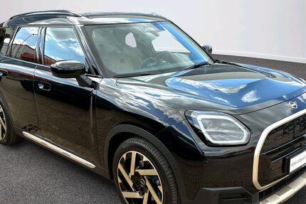 Mini Countryman SE (Cooper) 3.777 km 49.867 &euro; Barsbüttel bei Hamburg 22885