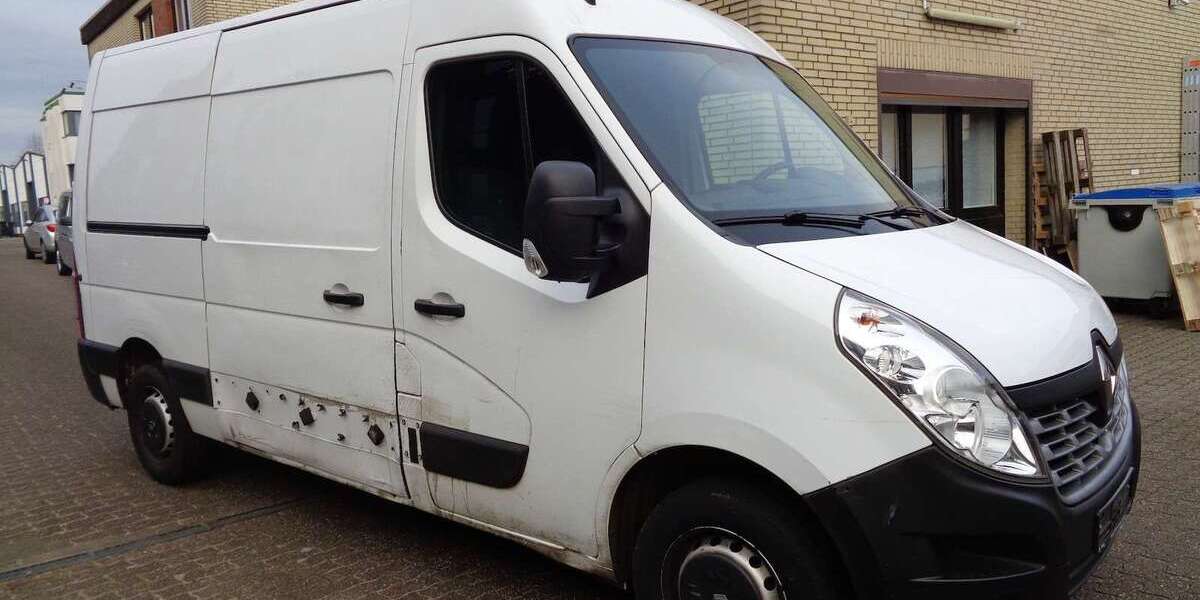 Renault Master 167.914 km 6.990 &euro; Hamburg 22399