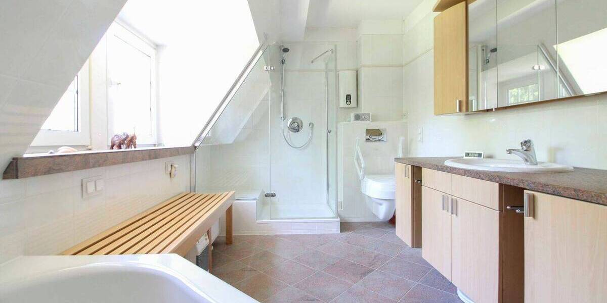 Reihenendhaus Geesthacht - 6 Zimmer, 125 m&sup2;, 475.000&euro; | Angebot:26142918