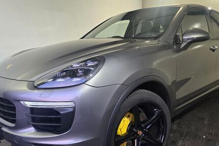 Porsche Cayenne 95.000 km 26.950 &euro; Hamburg 21079