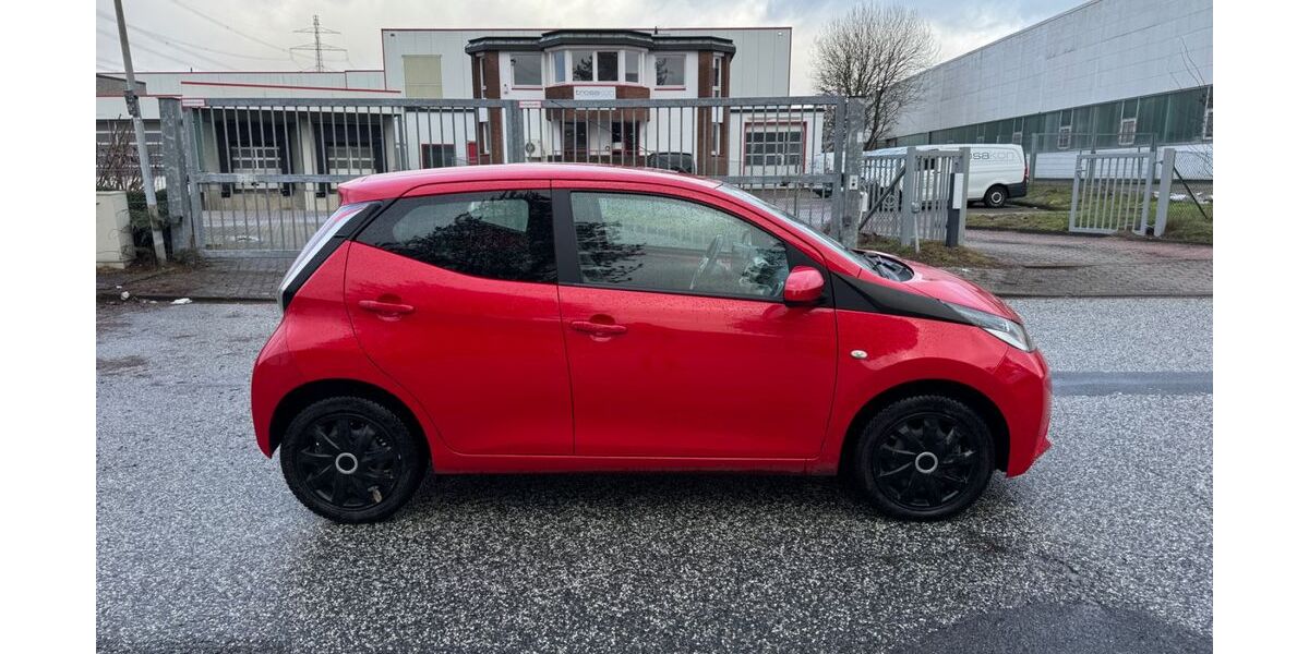 Toyota Aygo (X) 191.925 km 4.290 &euro; Barsbüttel 22885