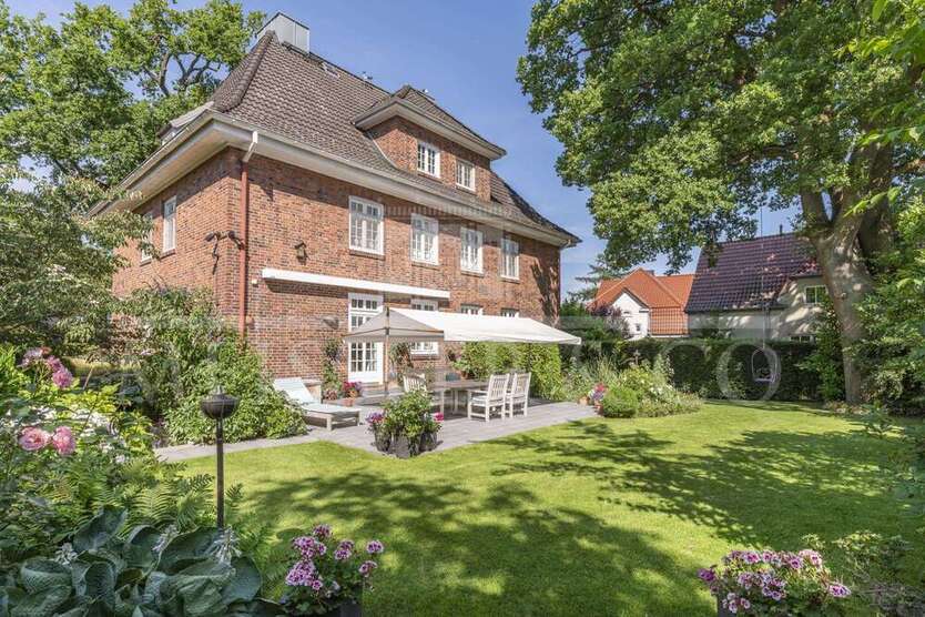 Haus zum Kaufen in Hamburg 3.500.000 € 330 m²