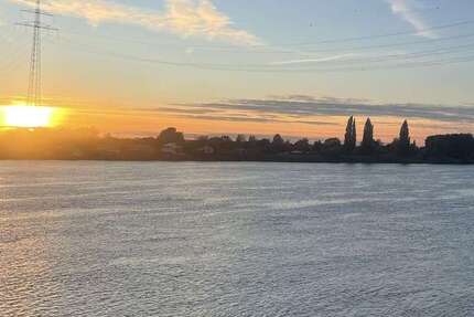 Haus zum Kaufen in Hamburg 695.000 € 220 m² 7 zimmer