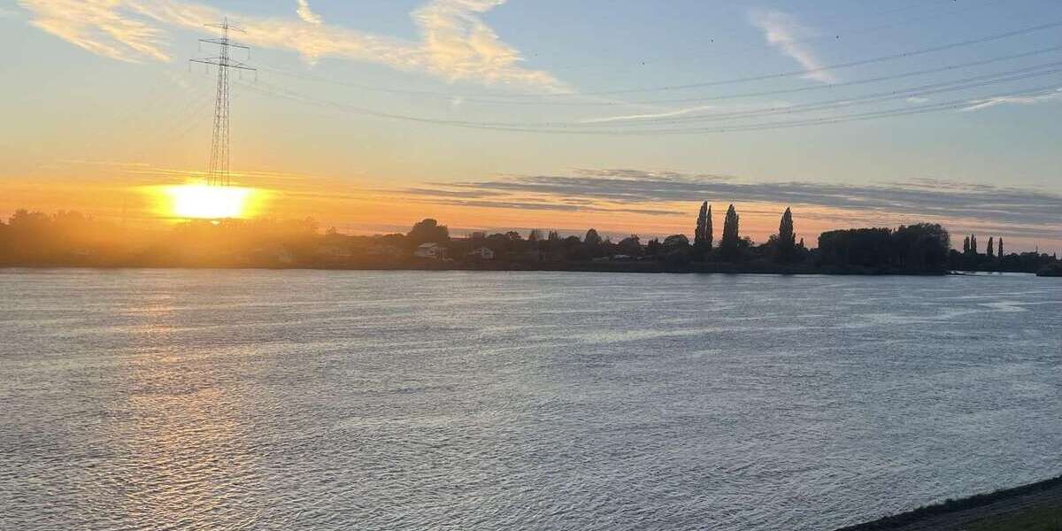 Haus zum Kaufen in Hamburg 695.000 € 220 m² 7 zimmer