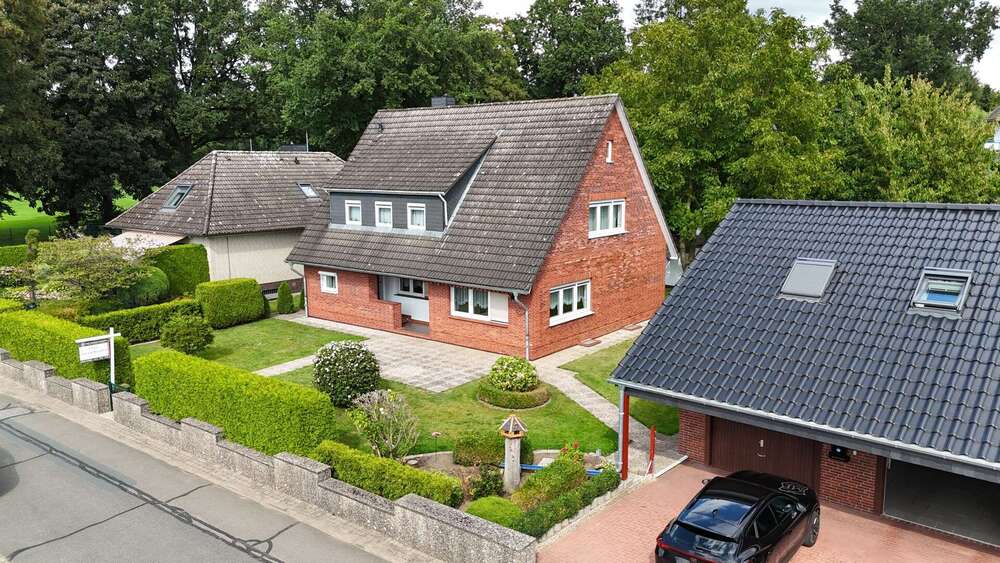 Einfamilienhaus Rosengarten - 6 Zimmer, 272 m&sup2;, 599.000&euro; | Angebot:26118931