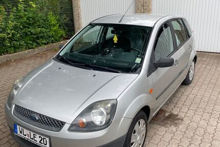 Ford Fiesta 100.084 km 2.350 &euro; Hamburg 20539